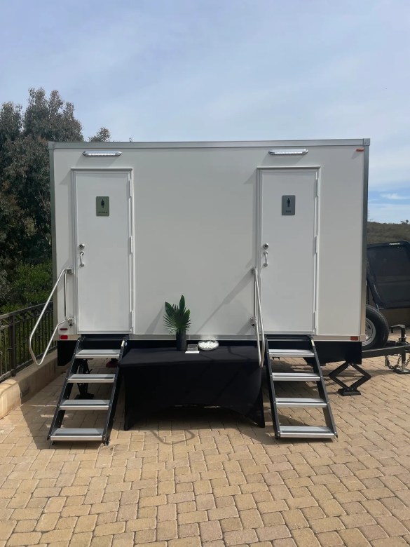 VIP Rentals, LLC luxury restroom trailer at a birthday party in California